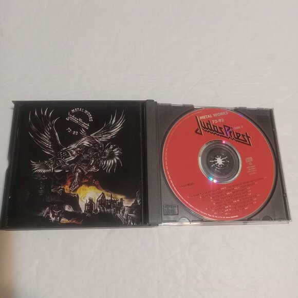 Judas Priest Metal Works 73-93 2 Disc CD Set 1993 - Picture 6 of 7